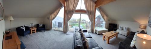 Winnard's Perch House | Peaceful relaxing home with leisure