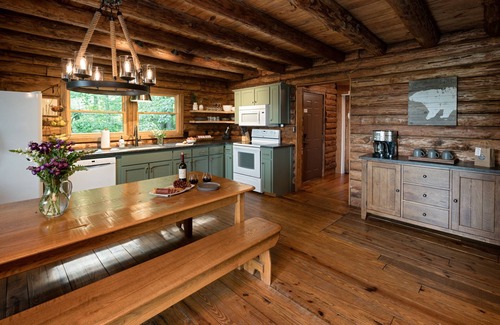 Sylva Cabin | Peaceful Retreat! Amazing Views, Hand Built Log Cabin, Hot Tub and Fire Pit