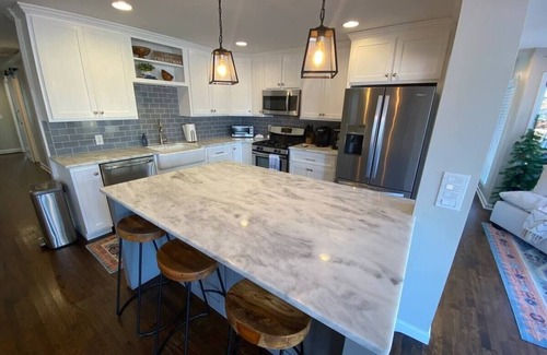 Carrollton House | Peaceful Retreat at Beautiful Lake Carroll