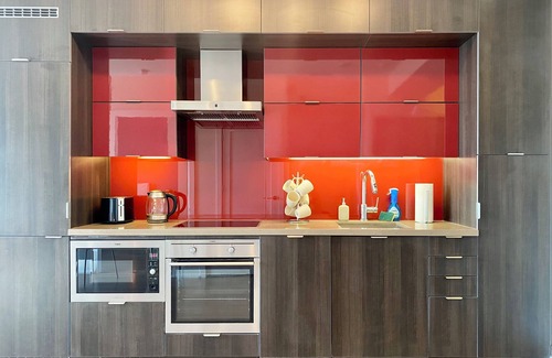 Toronto Entertainment District Apartment | Peaceful Retreat in Downtown
