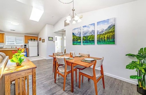 Bayview House | Peaceful retreat near the redwoods, ocean, and golf course!