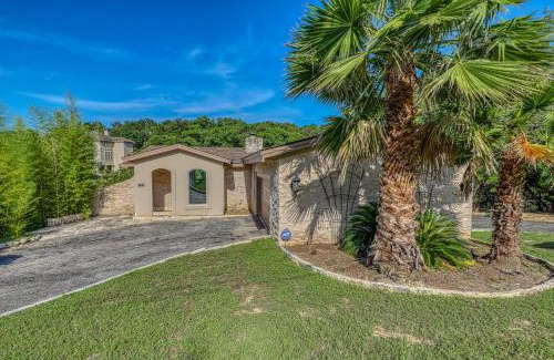 Lakeway House | Peaceful Retreat on Quiet Cove on Lake Travis