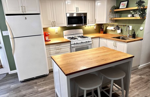 Wheaton House | Peaceful retreat near DC!