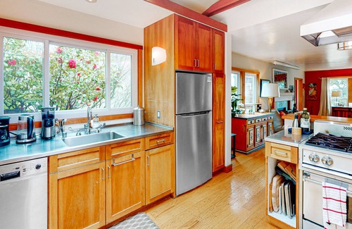 Almonte House | Peaceful retreat with private patio, grill, & full kitchen