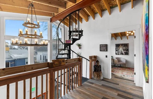 Lafayette Apartment | Peaceful Retreat with Private Bathroom + Balcony
