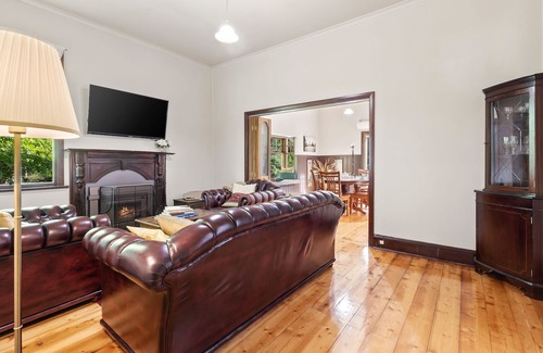 Linton House | Peaceful, Romantic and ideal for Families.