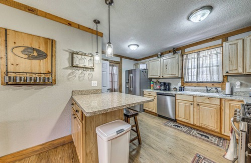 Ruidoso Cabin | Peaceful Ruidoso Cabin: Hot Tub, Mountain Views!