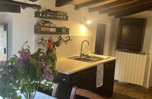 San Leo Bastia House | Peaceful rustic house with stunning views, garden and pergola.