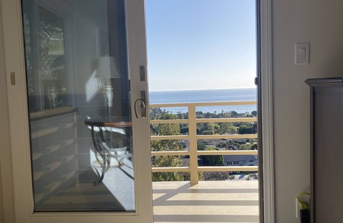 Palos Verdes Estates House | Peaceful Sunny Southern California Getaway in beautiful Palos Verdes.