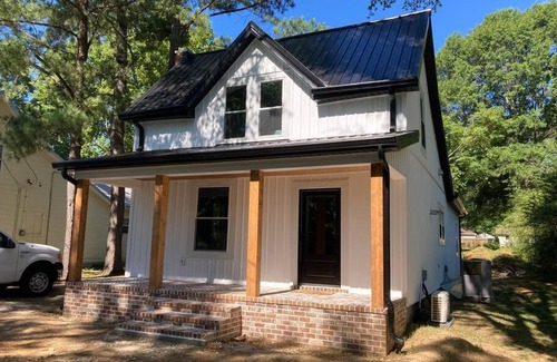 Henderson House | Peaceful Sears, Roebuck and Company Mail Order Home.
