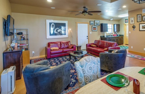 Bandera House | Peaceful & Secluded Bandera Home w/Deck & Grill!