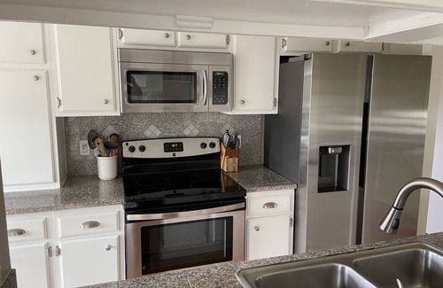 Austin House | Peaceful seclusion yet minutes from downtown Austin