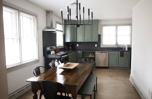 Bainbridge House | Peaceful, spacious home near the river!