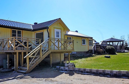 Orust O House | Peaceful stay near Orust Forest