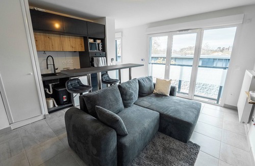 Pessac Apartment | Peaceful stay near Pessac forest