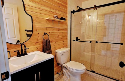 Mountain Dale Cabin | Peaceful, Stunning and Perfect Location! Stay with us at Foxtrot 4!