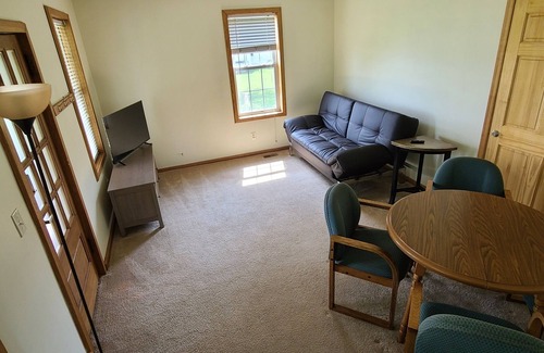 Benedict Cottage | Peaceful Suite on the Water "Osprey." Sunrise over the river from your porch.