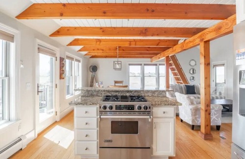 West of Town House | Peaceful summer retreat! Pool, close to town & beach!