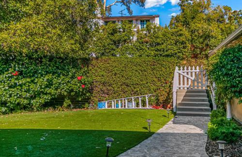 Eastside House | Peaceful Terrace, Long Term Rental