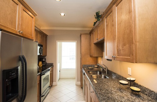 Galveston Condo | Peaceful, Tropical Beach Condo on Seawall Blvd, Galveston, Tx.