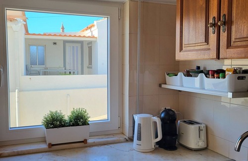 Meia Praia Apartment | Peaceful vacation apartment, 200 m from beach, balcony with sea view, by Lagos