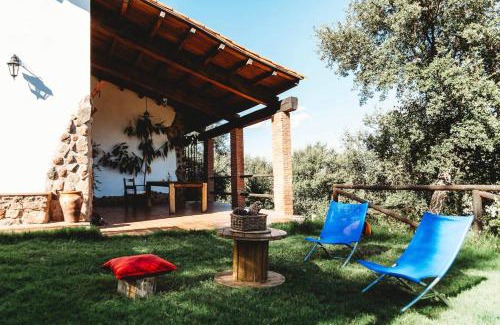 Monesterio Villa | Peaceful villa in Monesterio with private pool