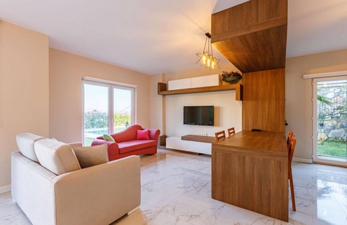 Masukiye Villa | Peaceful Villa with a Garden in Kartepe near Sapanca