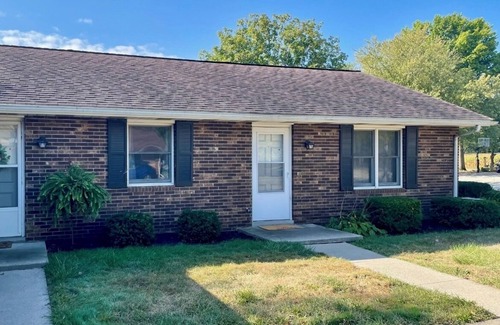 Archbold Condo | Peaceful, walkable apartment to parks & downtown