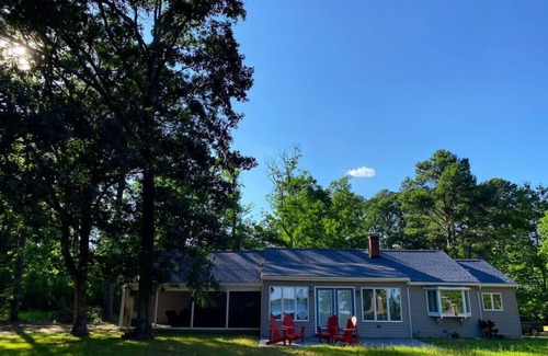 Kinsale Cottage | Peaceful Waterfront 3 BR/2BA
