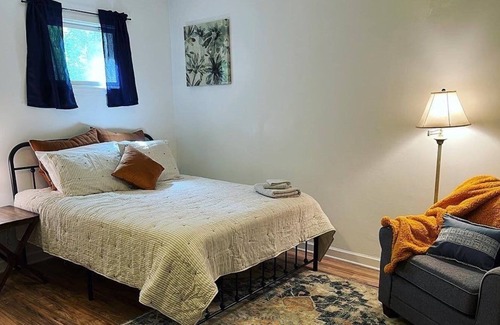 Bakerton Apartment | Peaceful Wooded Retreat 1/2 mile from Potomac River/C&O canal access!