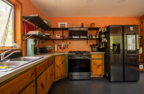 Cochecton House | Peaceful woodsy retreat with stream and hiking on property/near Bethel Woods