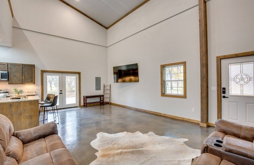 Yantis House | Peaceful Yantis Retreat - 1 Mi to Lake Fork!