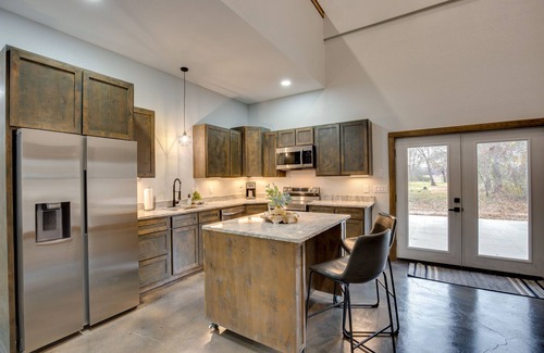 Yantis House | Peaceful Yantis Retreat - 1 Mi to Lake Fork!