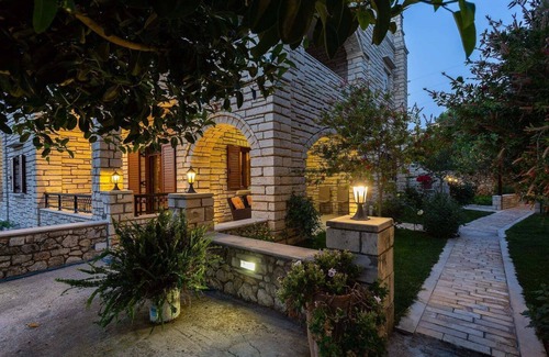 Margarites Villa | Peacefull Stone-Built Villa