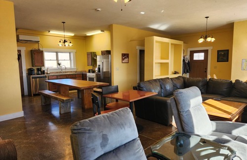 Montrose House | Peach Valley Oasis and Moto Ranch: The new Gunnison Gorge Basecamp