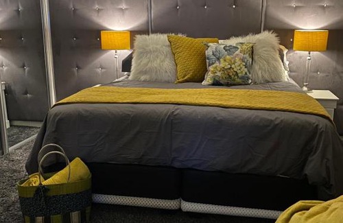 Port Edward Apartment | Peacock Cottage, 95 Eden Wilds