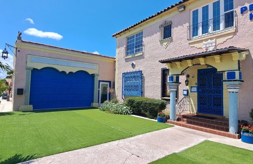 Fort Pierce House | Peacock Estate: botanical gardens, art galleries, 1min to downtown, 5 to beach