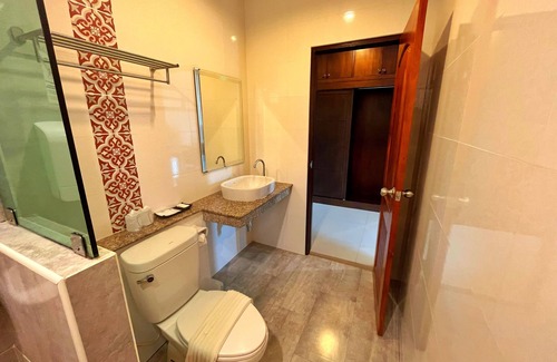 Downtown Krabi Hotel | Peak Boutique City Hotel