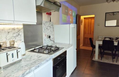 Buxton House | Peak District Cottage