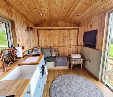 Hope Valley Cabin | Peak District Shepherds Hut