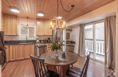 Sugarloaf Cabin | Peak Pursuit|Jacuzzi, Sauna, Lrg Game Room, NEW!