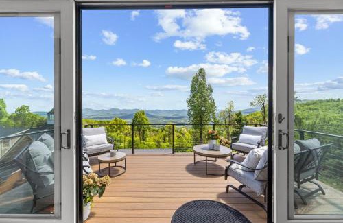 Afton House | Peak Retreat Near Trails And Wineries