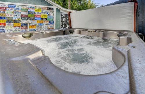 Colorado Springs House | Peaks & Chic Luxe Hot Tub Escape