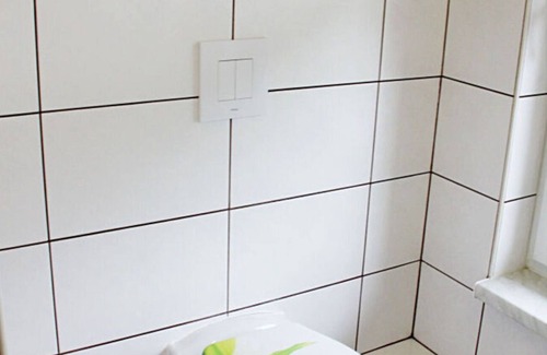 Zutzen Apartment | Pear - On the fruit tree
