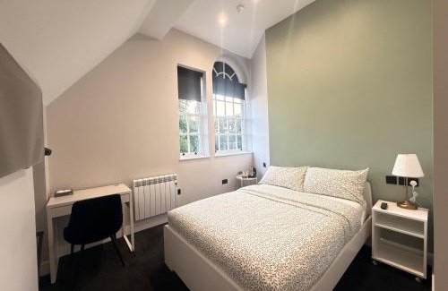 Cole Green Hotel | Pear Tree Inn