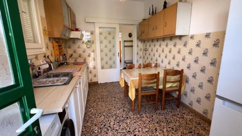 Salamis House | Pearl Cottage