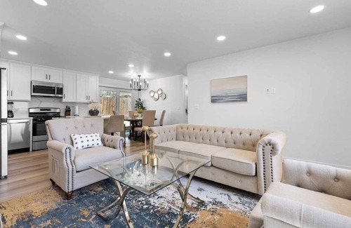 East San Jose House | Pearl Haven Retreat on Lochner Dr #42069