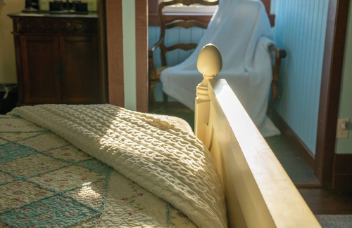 Ilwaco Bed & Breakfast | Pearl Inn Bed and Breakfast