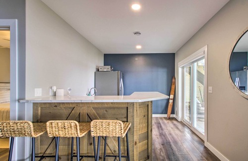 Detroit Lakes Cottage | Pearl Lake Retreat w/Dock & Stunning Views!