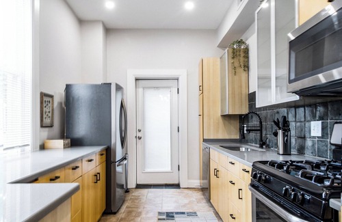 Eckington House | Pearl Light near Noma/Union Market
